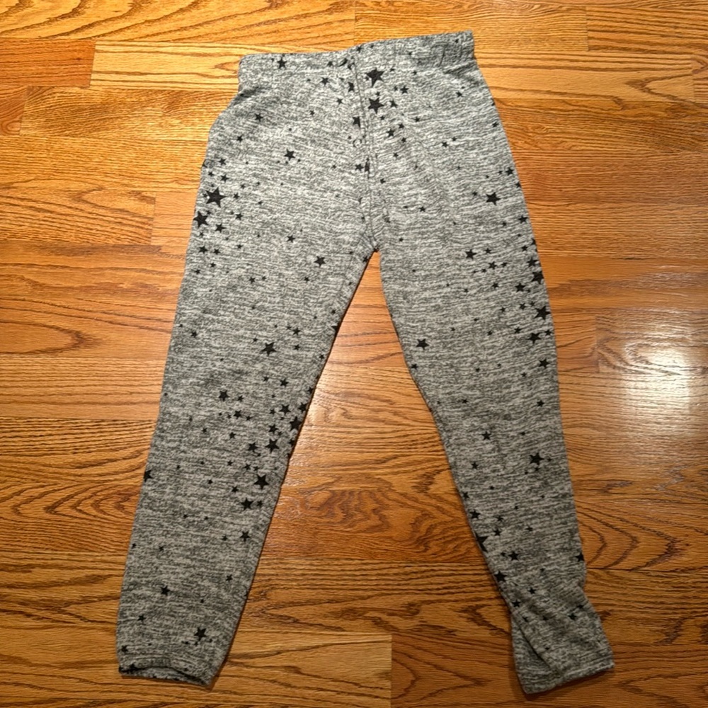 PixieLane women’s joggers so cute with black stars size XS